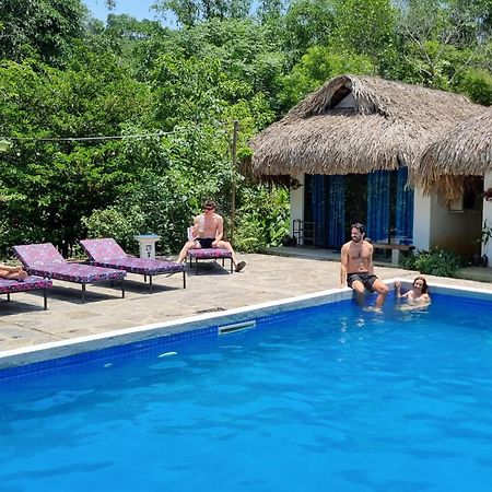 Nomadders Ha Giang Hostel Bagian luar foto