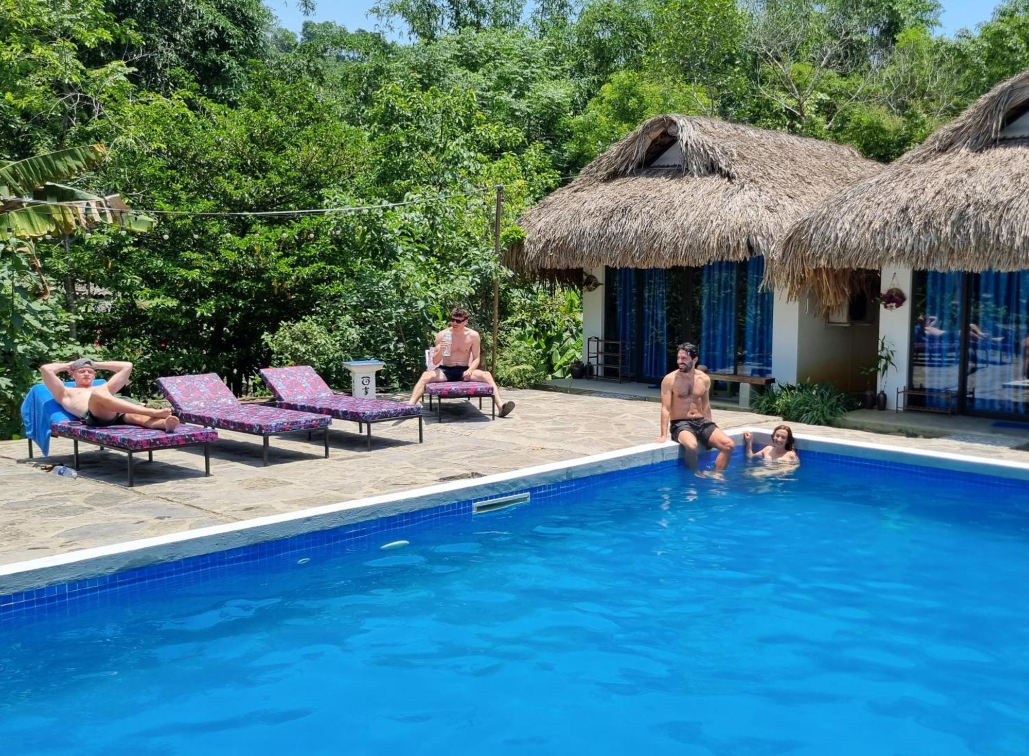 Nomadders Ha Giang Hostel Bagian luar foto