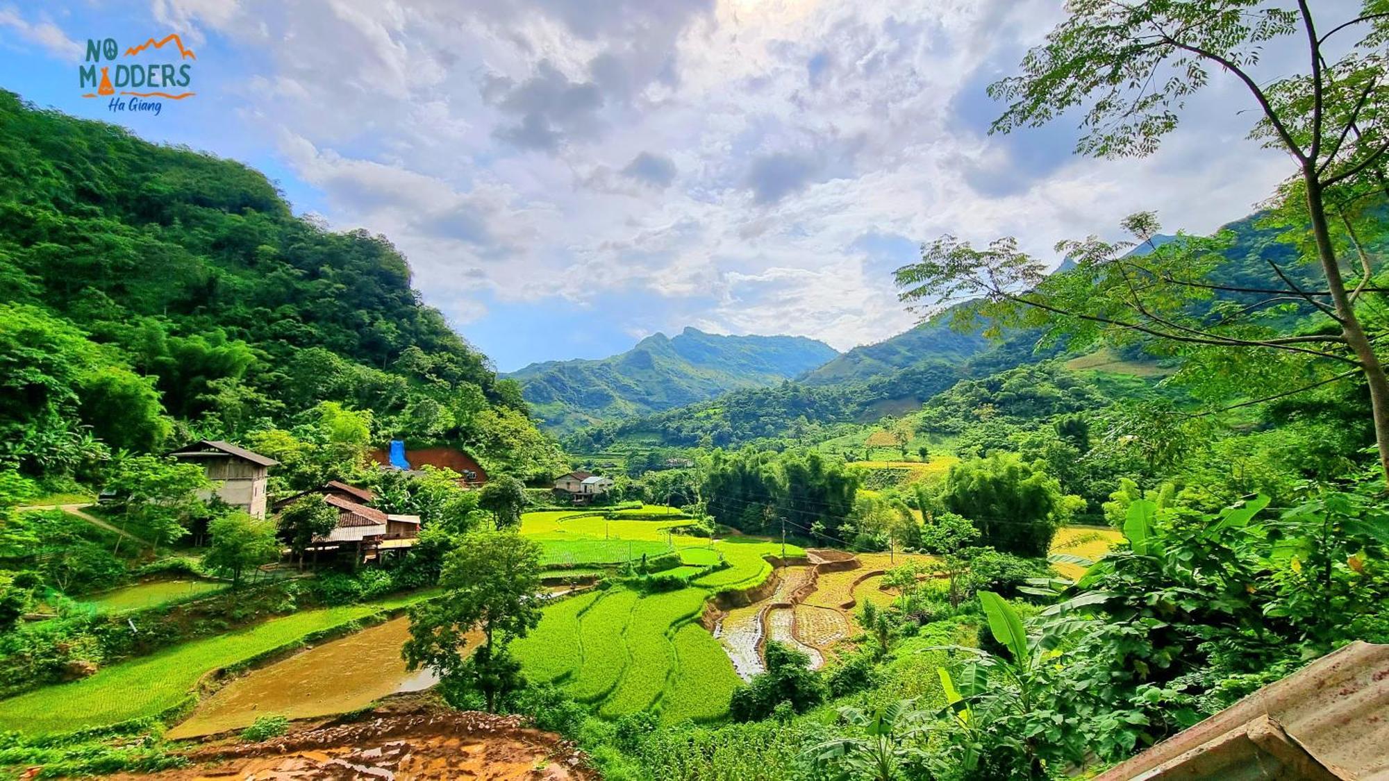 Nomadders Ha Giang Hostel Bagian luar foto