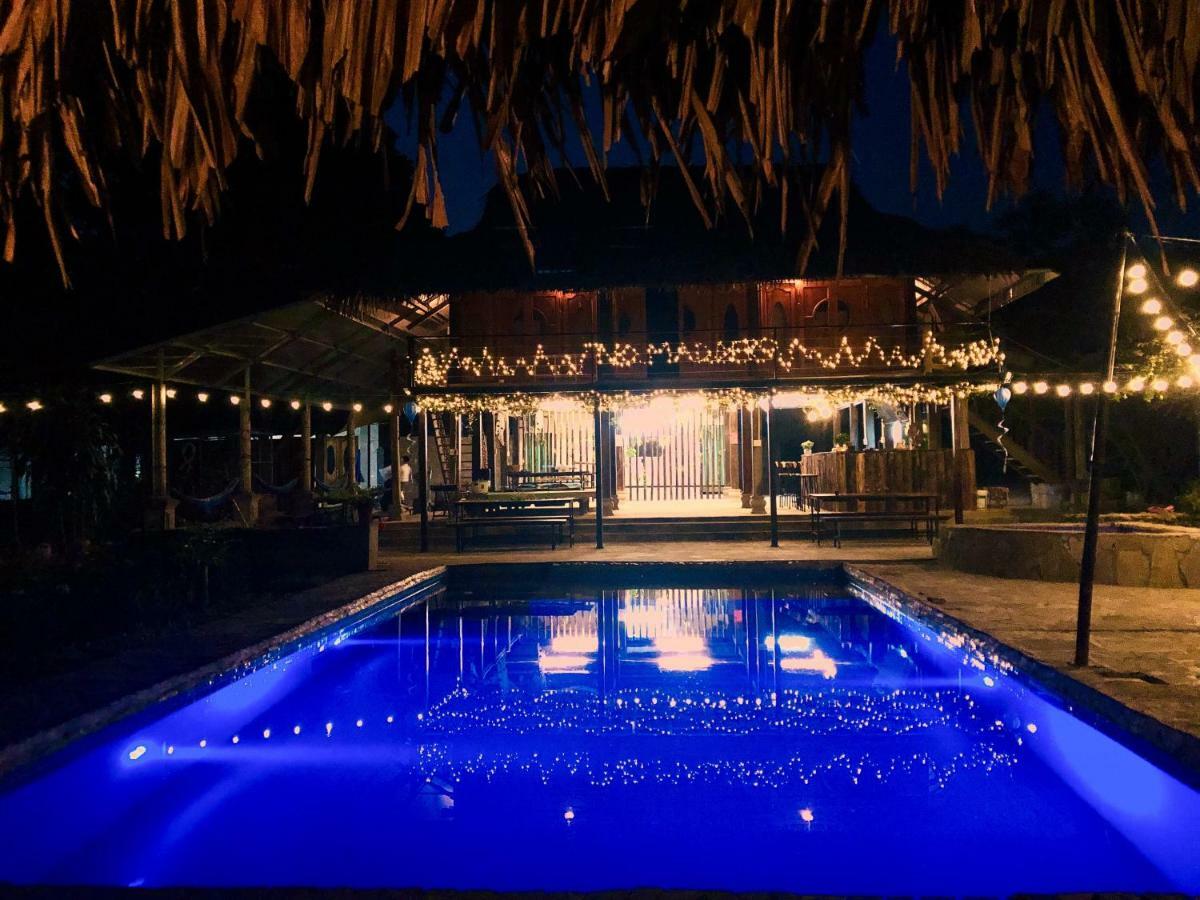 Nomadders Ha Giang Hostel Bagian luar foto